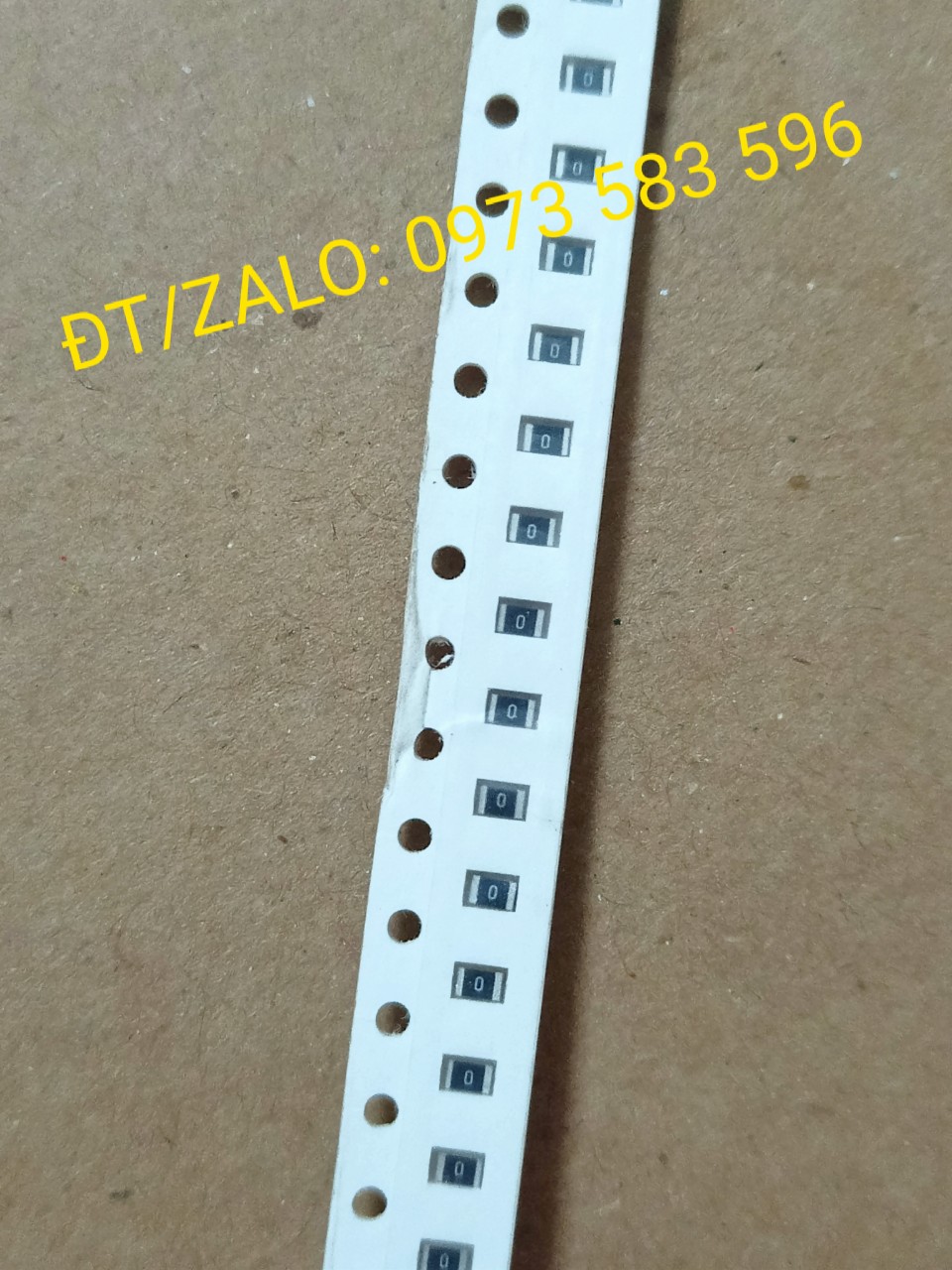 Điện trở dán 0 0r 0805 1/8w