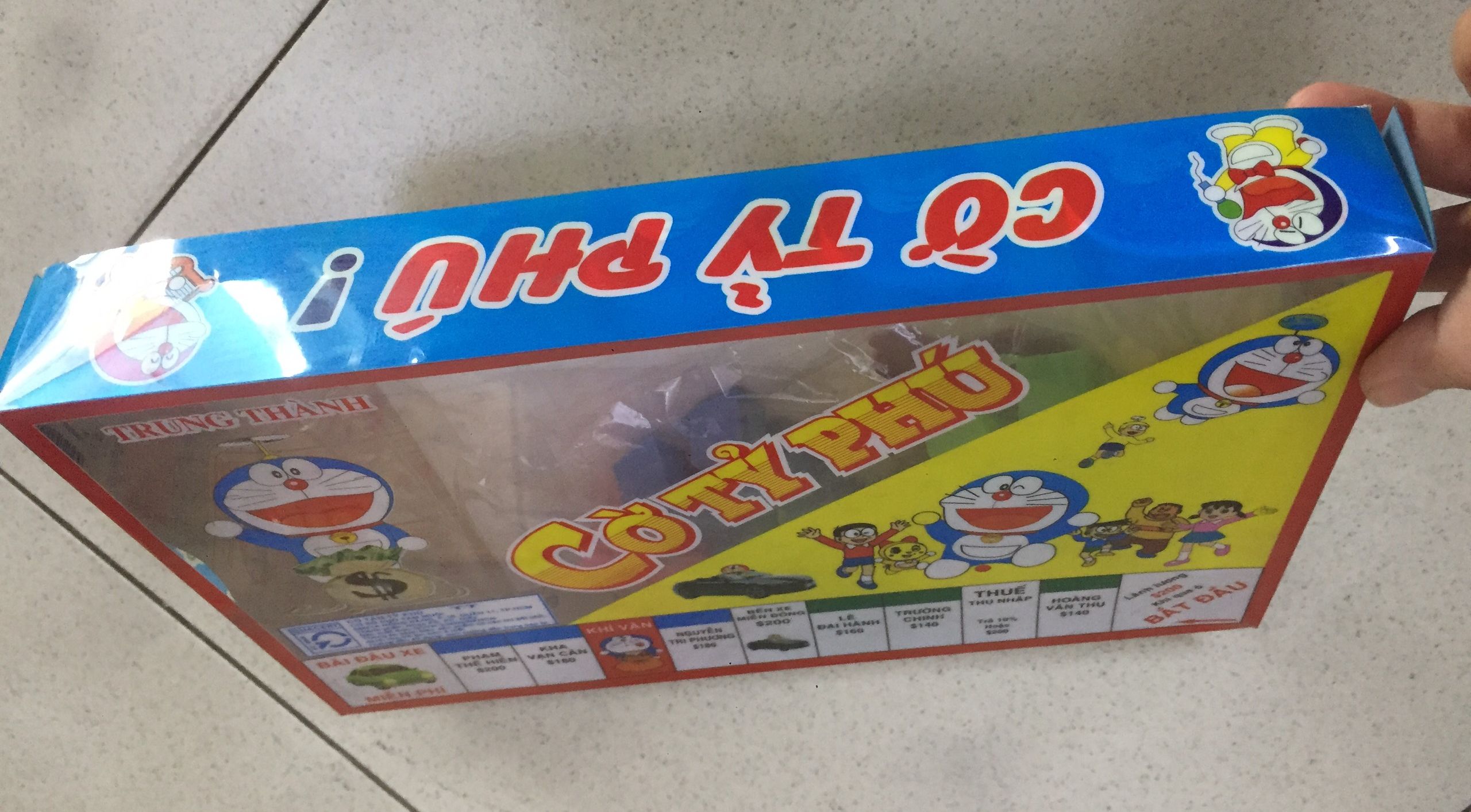 Cờ tỷ phú giấy 42x42cm