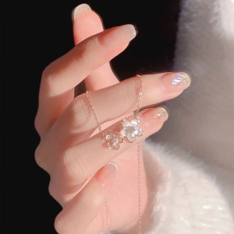 Fashion%20Elegant%20Delicate%20Cherry%20Blossom%20Necklace%20For%20Women%20Girls%20Trend%20Unique%20Elegant%20Clavicular%20Chain%20Jewelry%20Accessories%20Gift%20-%20Image%204