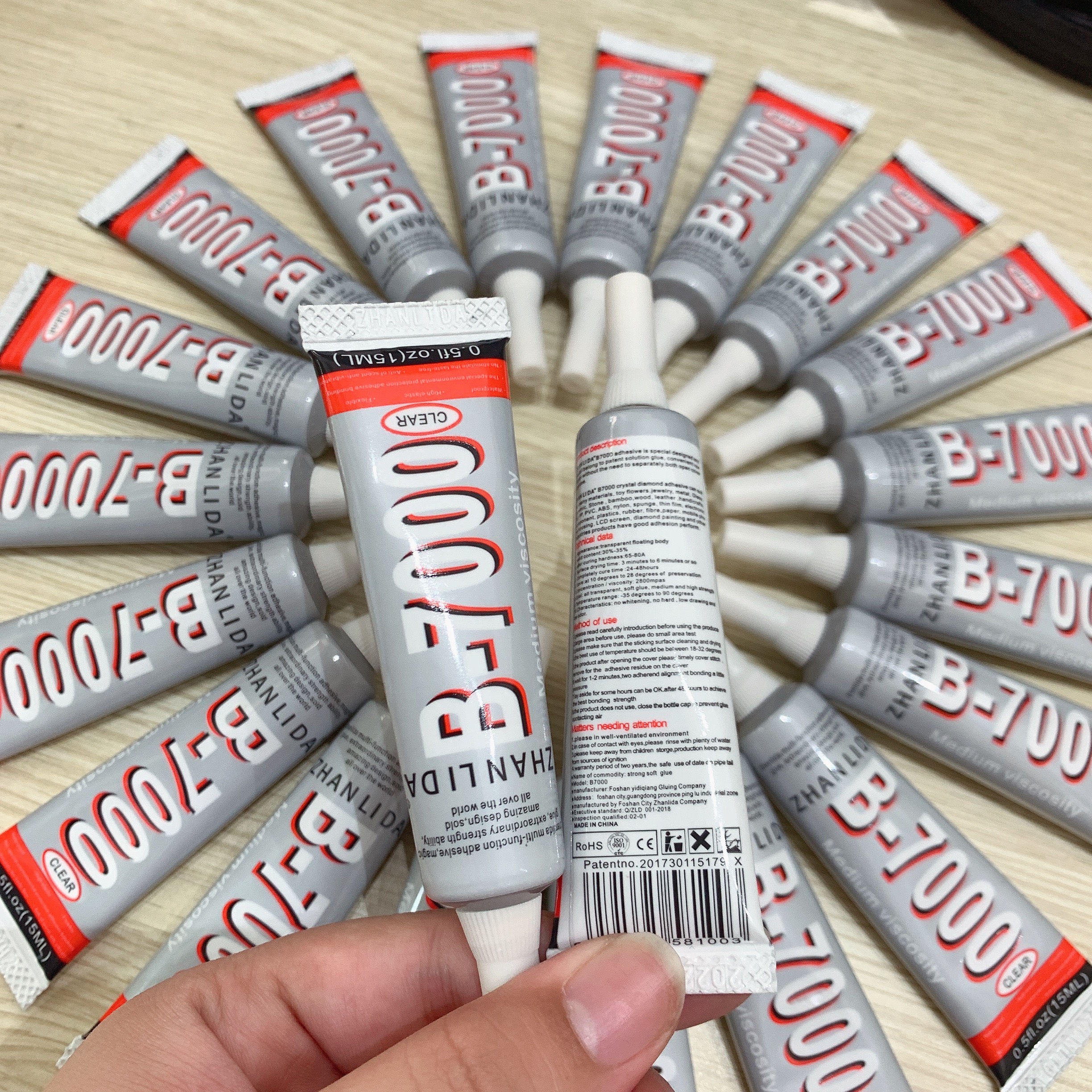 Keo dán đa năng B7000, tuýp nhỏ 15ml