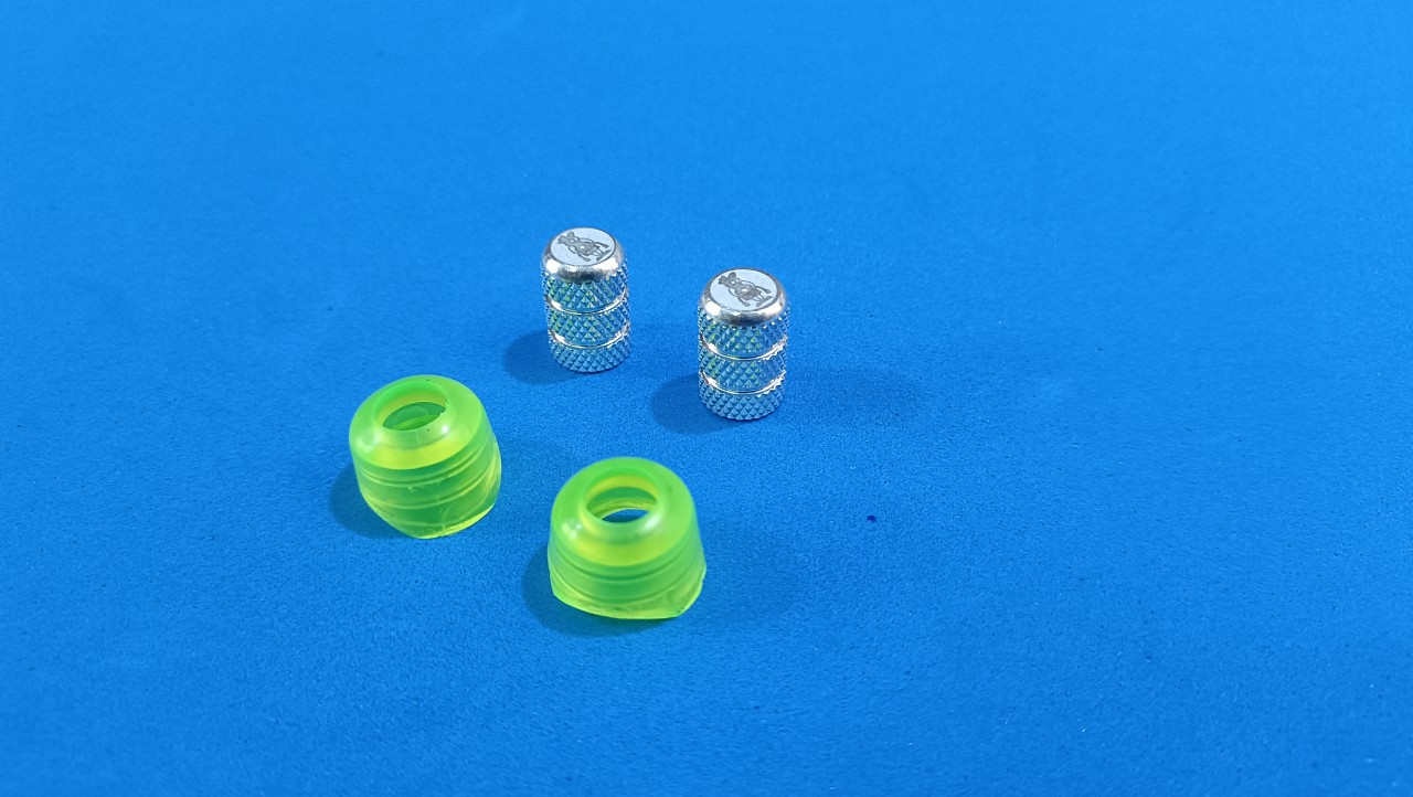 Sỉ 10 Cặp ốc van vòi xe đạp,xe điện,xe máy,đủ màu kiểu hình thằng nhóc