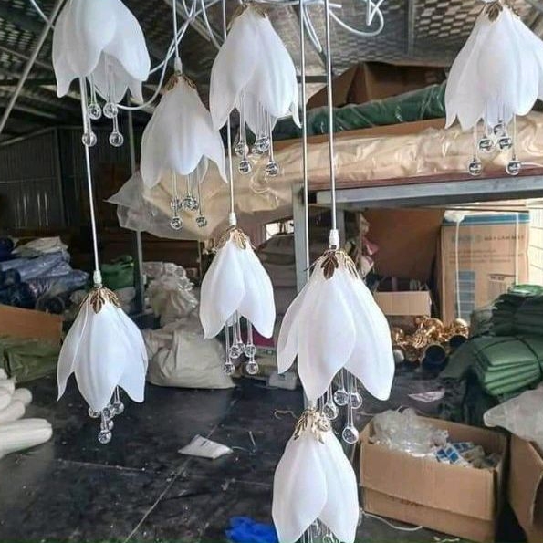 Đèn Hoa Trang Trí Thả 5 Bông Lan Mẫu Chuẩn Đẹp