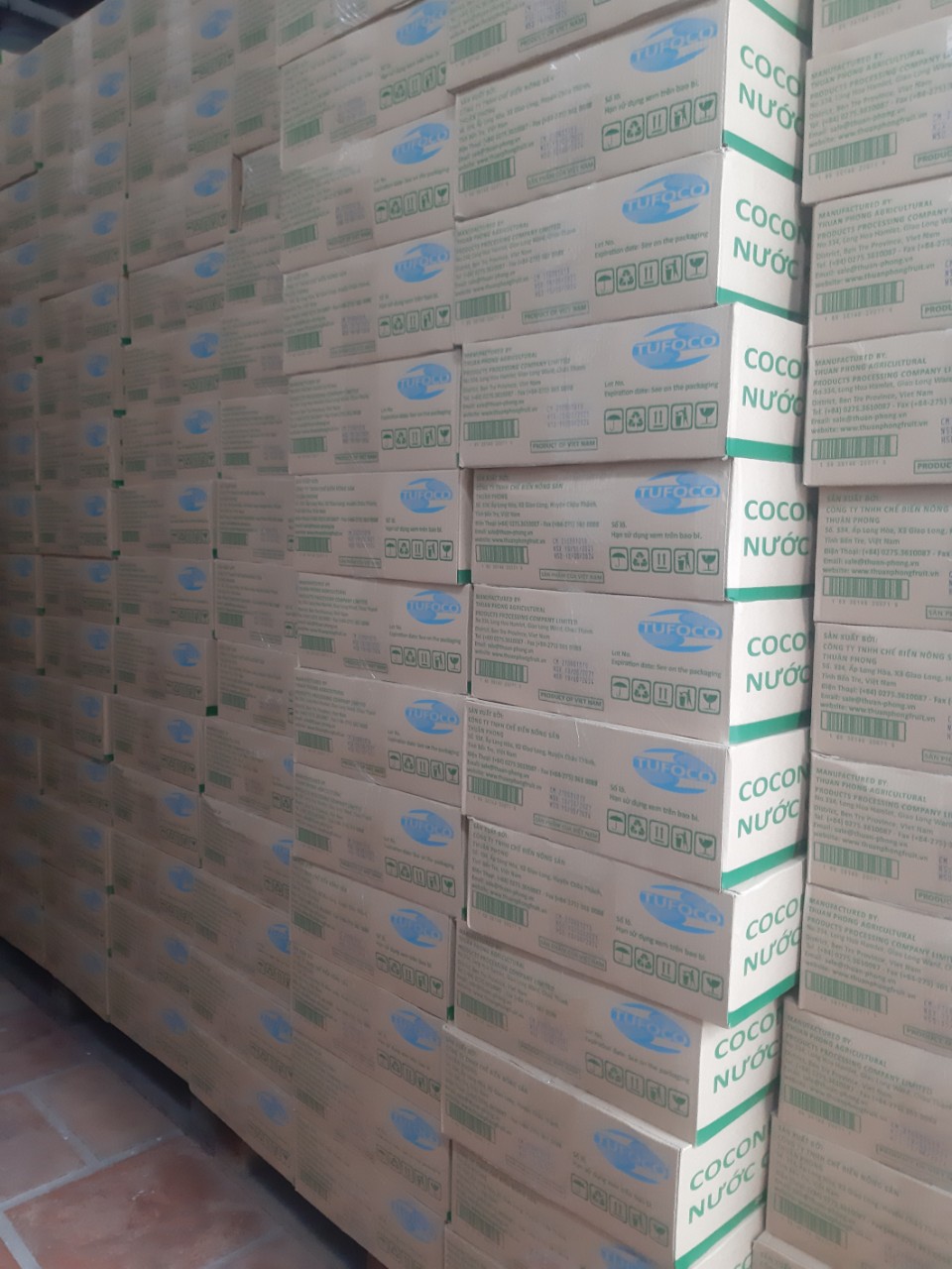 Nước Cốt Dừa Đóng Lon Ba Cây Tre, độ béo 17-19%