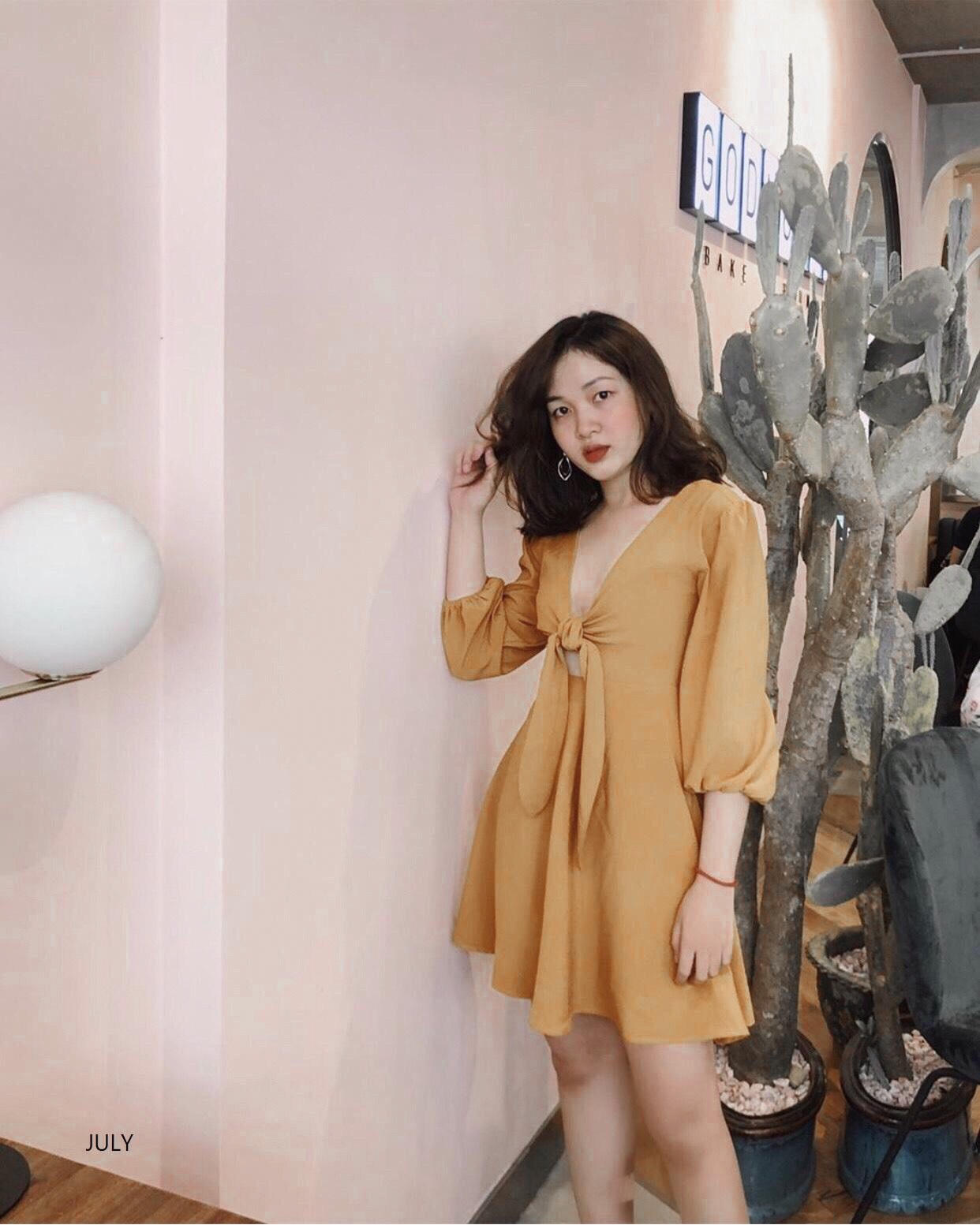 Đầm tay phồng cột nơ ngực H3734
