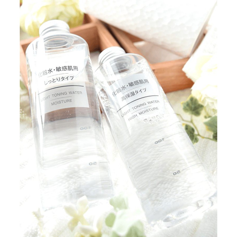 Nước hoa hồng Muji Light Toning Water 200ml