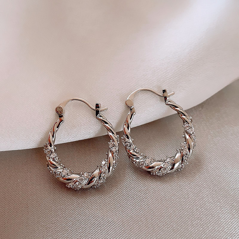 Elegant%20Delicate%20Simple%20Gold%20Hoop%20Earrings%20Crystal%20Zircon%20Twist%20Earrings%20for%20Women%20Accessories%20Trendy%20-%20Image%203