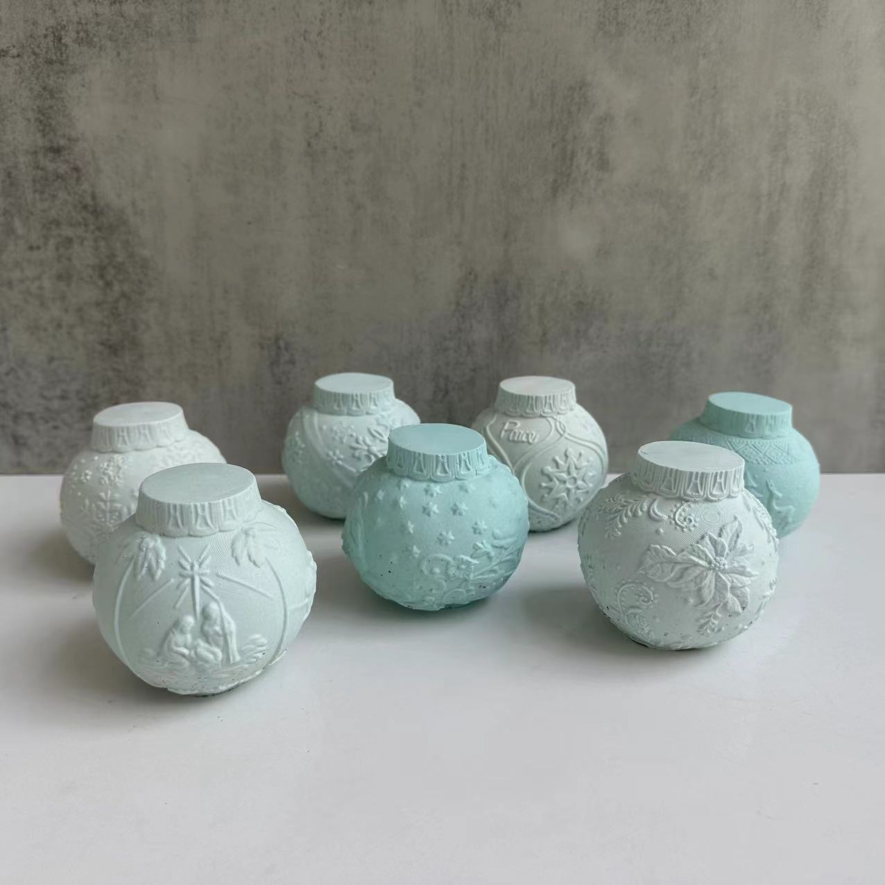 Organic Soy Wax Candle Mold. Rustic Candle Mold Design 竞品链接：https:www.etsy.commarketcandle_mold Clay Lantern Ball Candle Mold Scented Snow Ball Candle Mold DIY Candle Making Mold