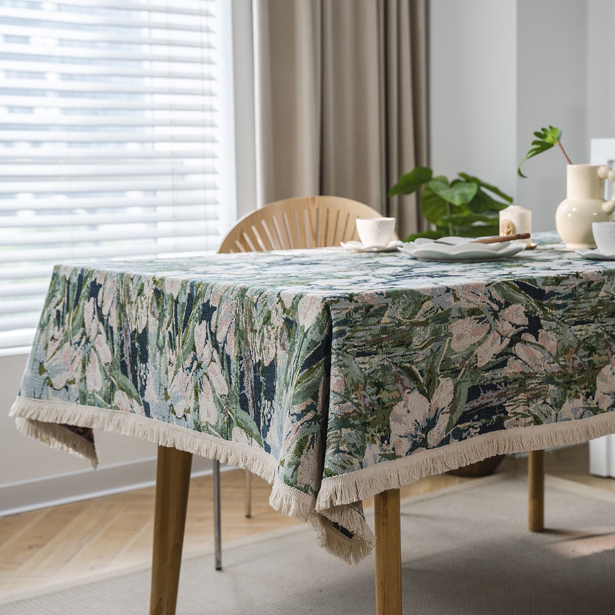 Bohemian Table Cloth Tea Table Decoration Flower/Butterfly Blue Jacquard Dining Tablecloth Rectangle Thick Table Cover For Kitchen Dining Room Party New Year Christmas Holidays Picnic Decoration