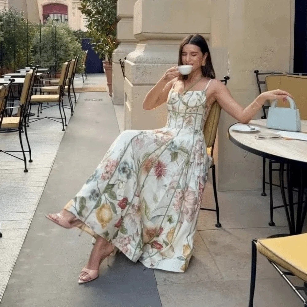 French%20Style%20Flower%20Floral%20Printed%20Dress%20Waist-cinching%20Summer%20Lady%20Halter%20Dress%20Sleeveless%20Sweet%20A-Line%20Dress%20Summer%20Season%20-%20Image%203