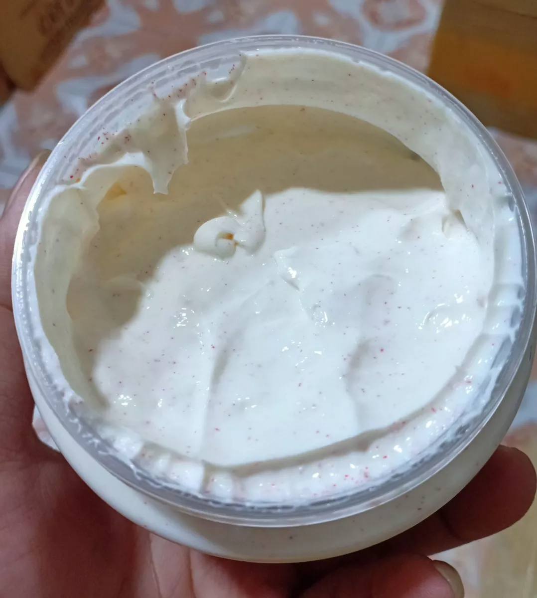 Tẩy Da Chết Toàn Thân DOVE Exfoliating Body Polish