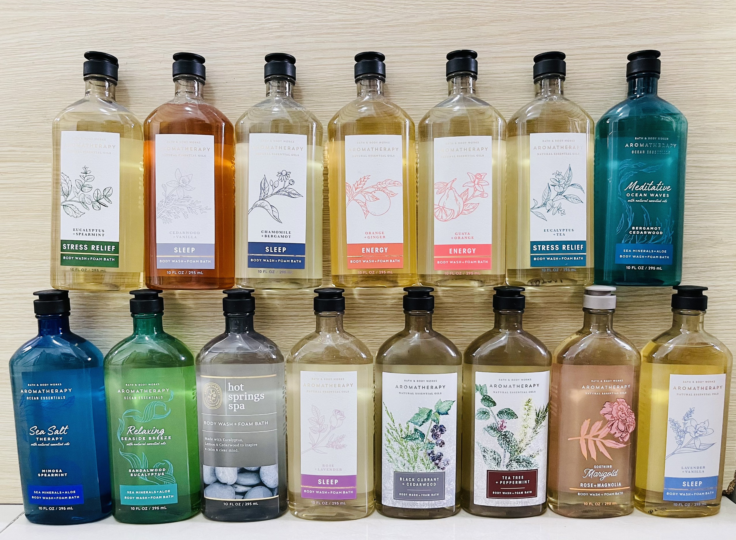 Sữa tắm thư giãn aroma của bath body works 295ml