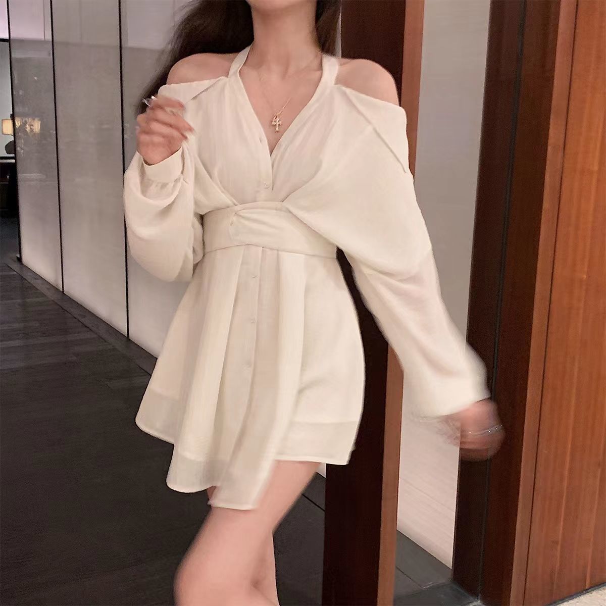Spring and Summer V-Neck Blouse Top