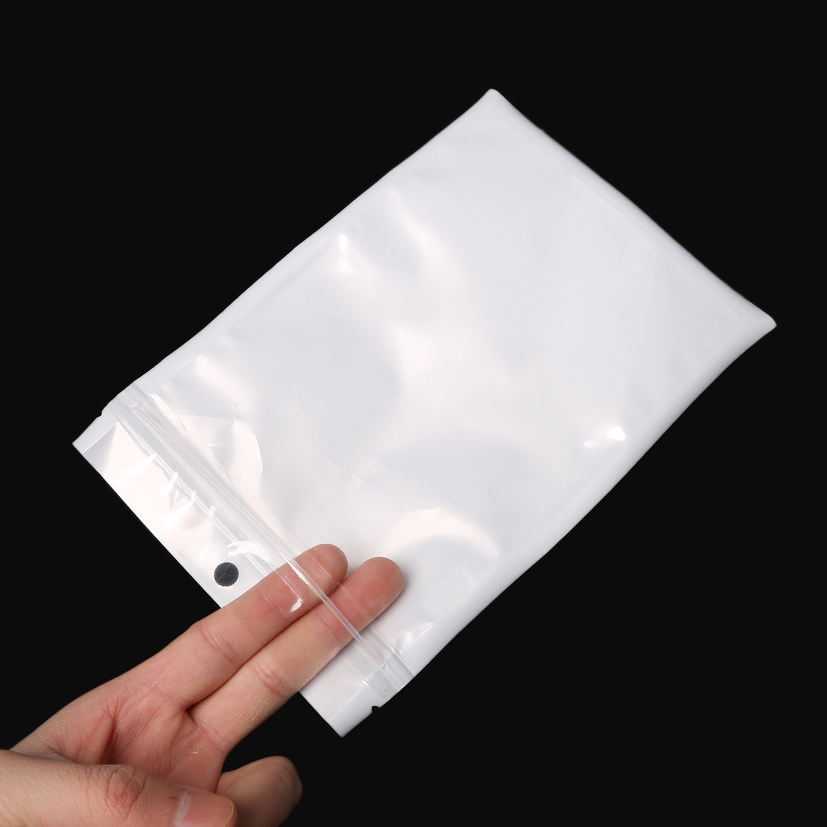 9%20Size%20White/Clear%20Self%20Seal%20Zipper%20Plastic%20Bag%20Retail%20Jewelry%20Packaging%20Pack%20Poly%20Bag%20Zip%20Lock%20Storage%20Bag%20Hang%20Hole%20-%20Image%202