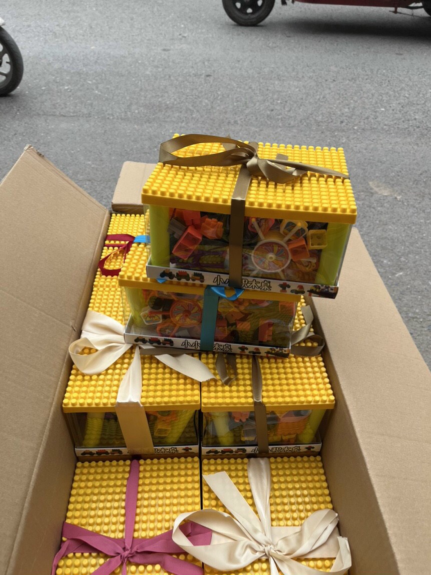 LEGO 520 CHI TIẾT