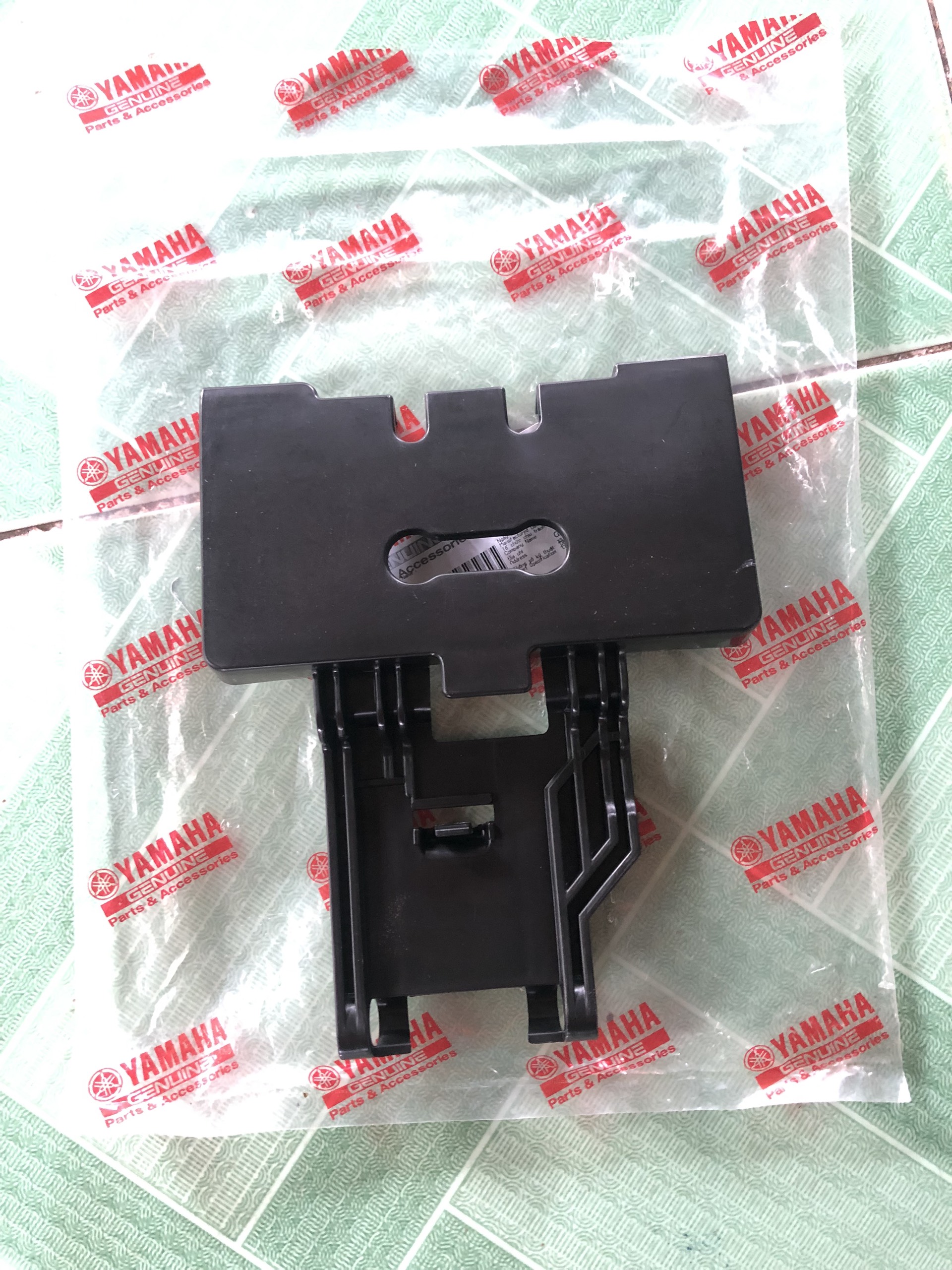 Nắp Học Bình Xe Ex135 2010 Chính Hãng
