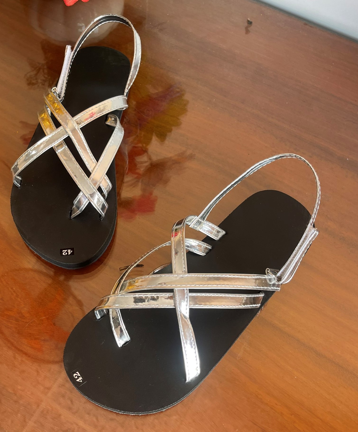 Sandal nữ xỏ ngón
