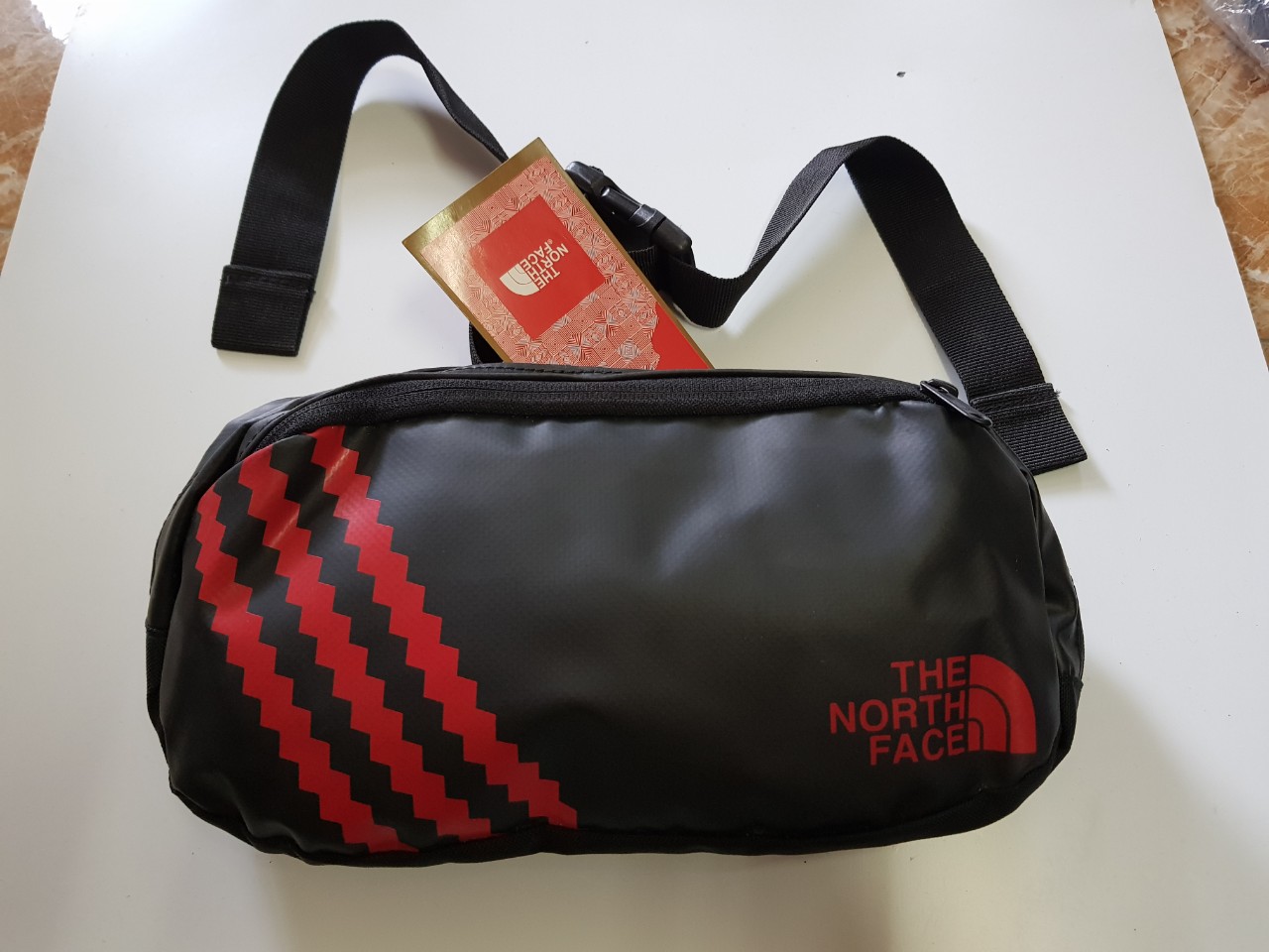 Túi đeo chéo Mantis The North Face Sling Bags
