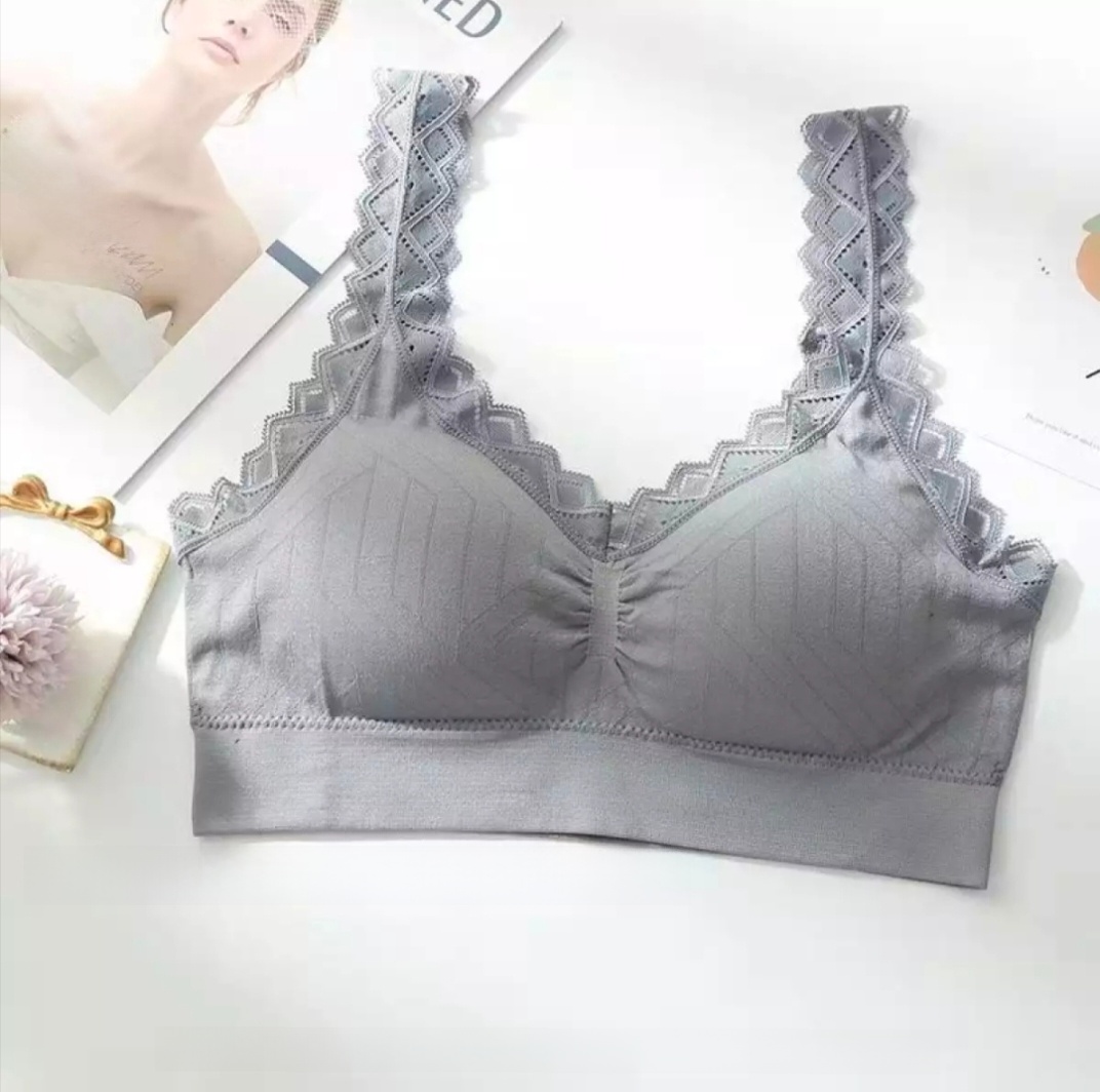 Imported Stylish Soft Comfortable Lace Padded Bra for Women