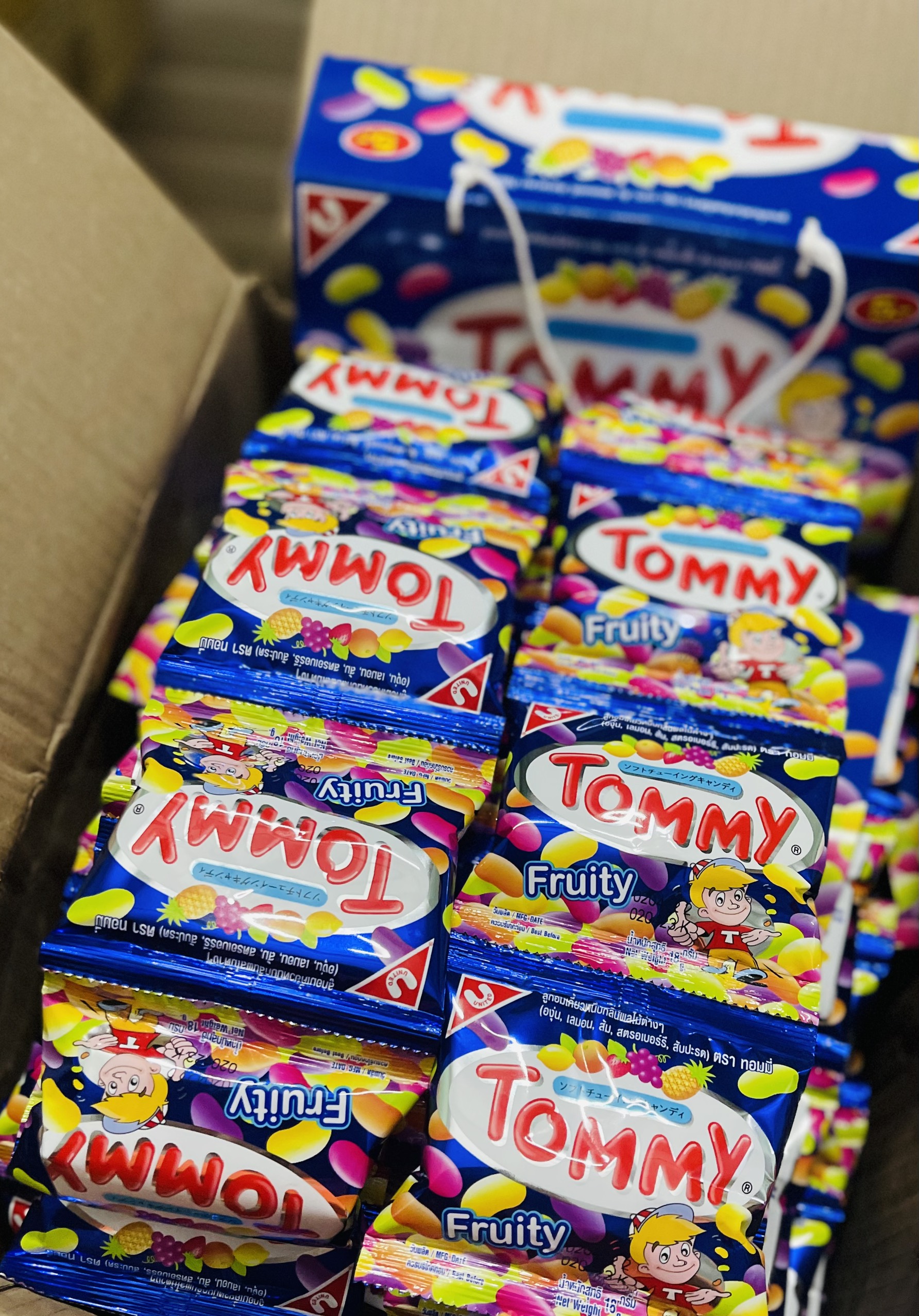 1 Gói kẹo dẻo trái cây tommy thái lan