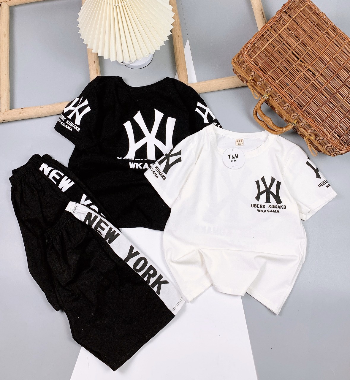 Bộ cotton NY cho bé trai 25-35kg