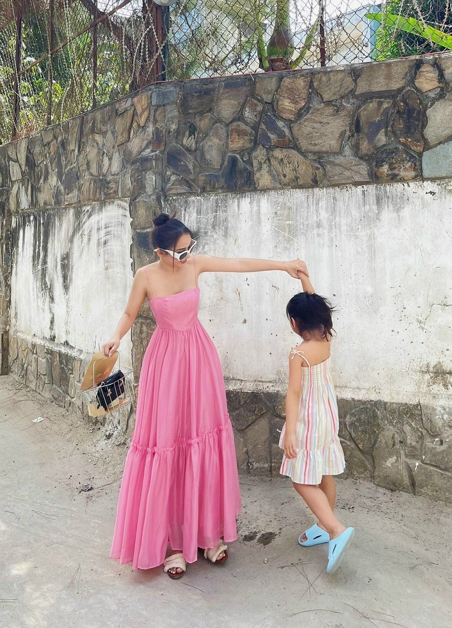 đầm maxi lụa hai dây hàng thiết kế xinh lung linh ld22 (Shop V10)