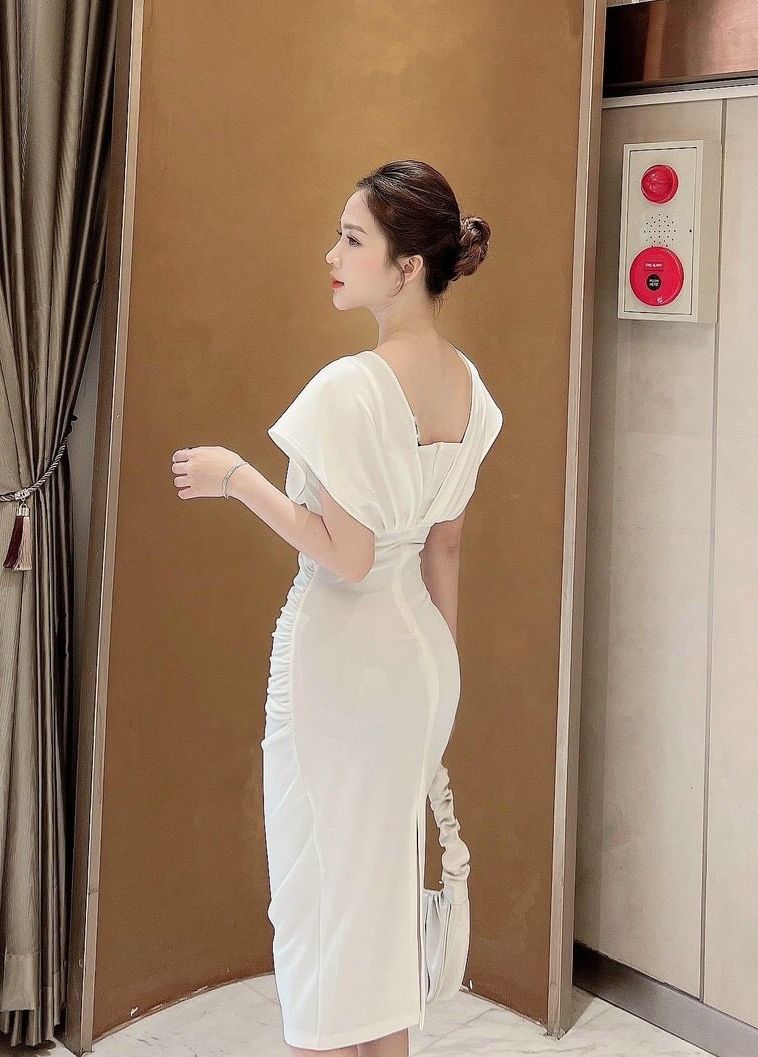 Đầm nữ body có mút ngực kiểu đầm dự tiệc sang trọng thanh lịch ba màu đầm trắng, đỏ, đen thời trang thiết kế LANCHI