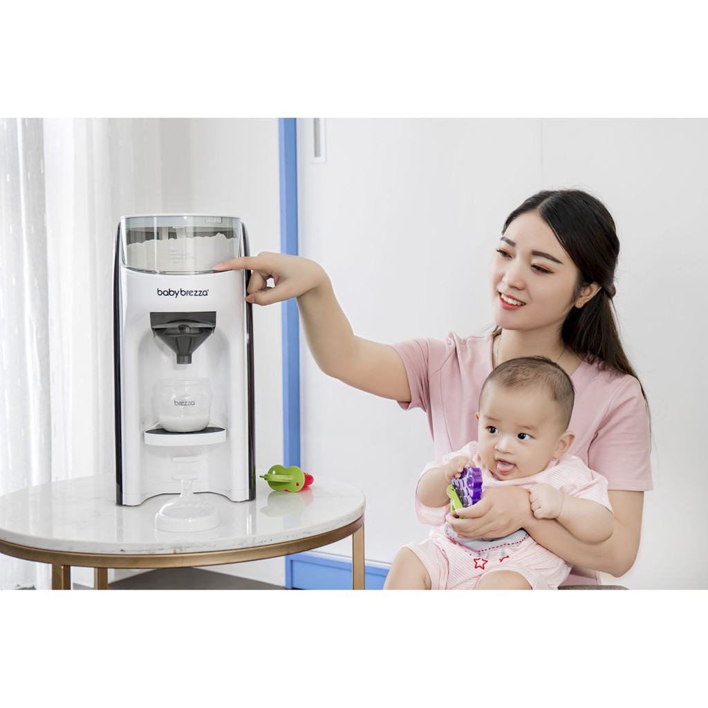 Máy pha sữa Baby Brezza Formula Pro Advanced thế hệ thứ 2