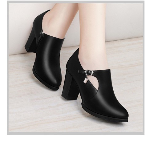 Giày boots bán nguyệt da mềm