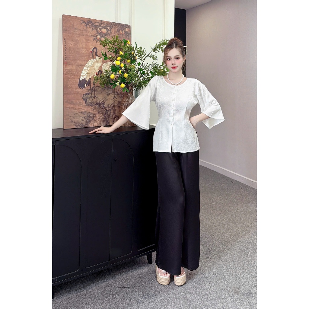Set Bộ bà ba nữ tay lỡ cổ tròn chất liệu vải gấm quần latin SP0339 freesize M/L/XL