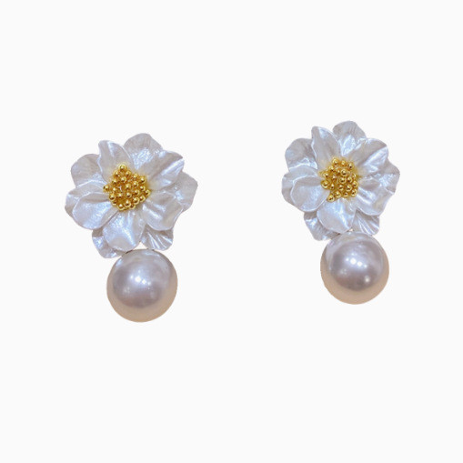Sweet%20Girl%20Delicate%20Elegant%20Pearl%20Flower%20Earrings%20Women%20New%20Jewelry%20Fashion%20Accessories%20-%20Image%206