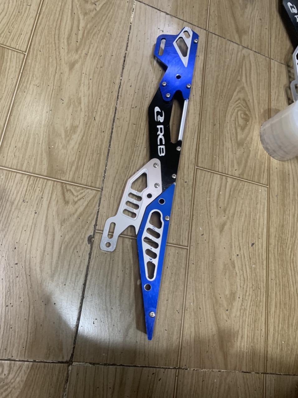 Che sên xe exciter 150 màu xanh nhôm CNC