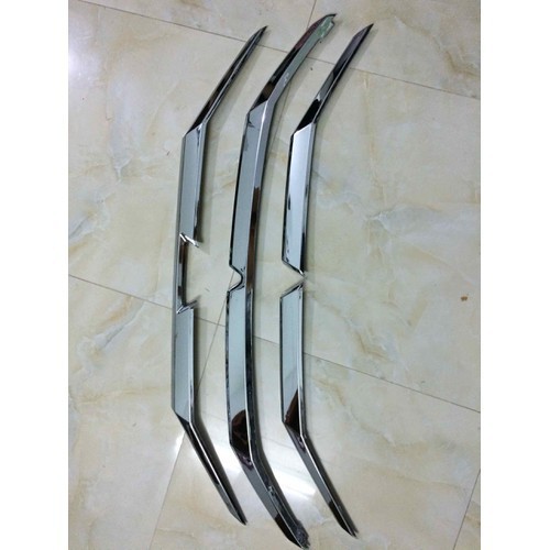 Ốp Mặt ca lăng lưới Mitsubishi Xpander 2019-2022
