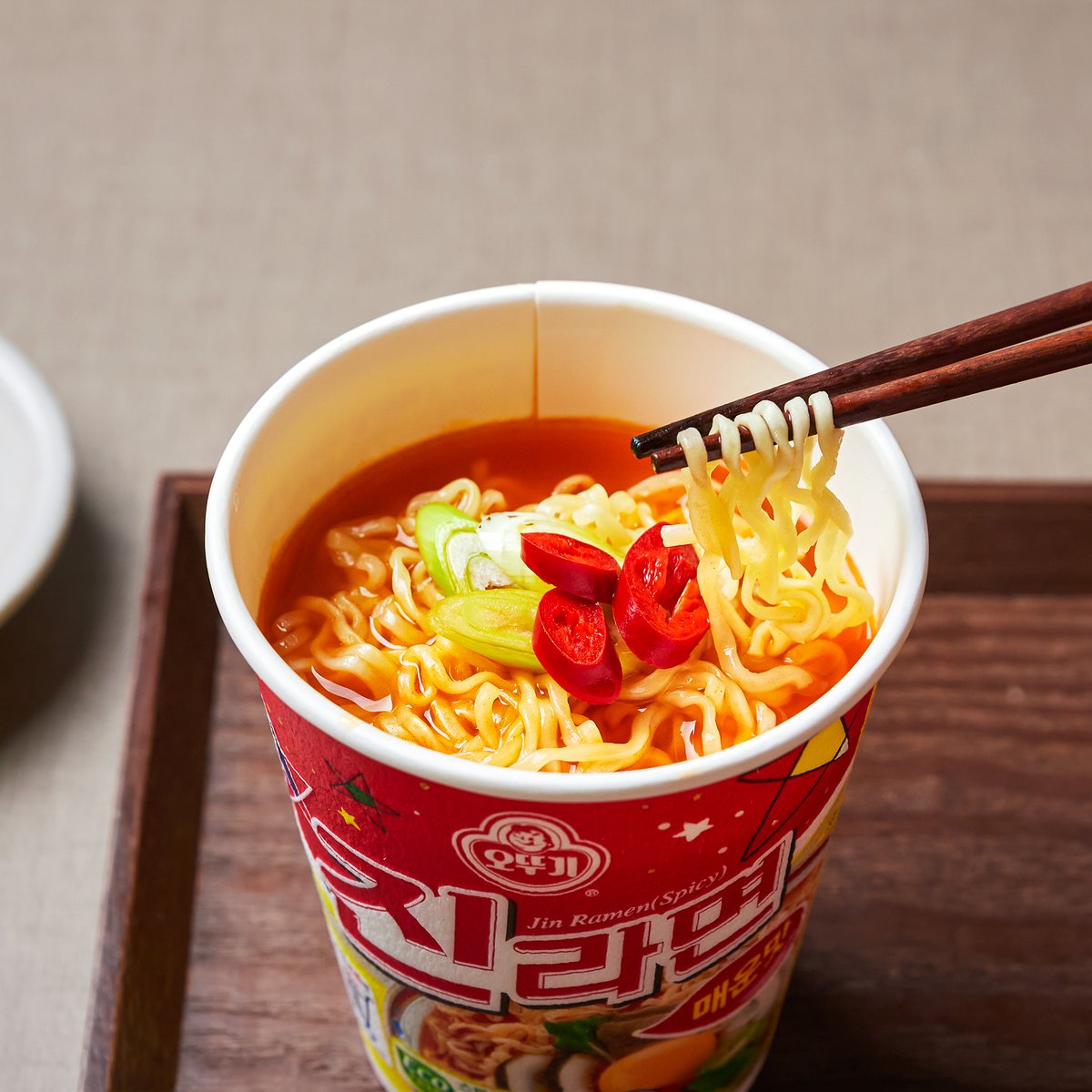 Instant Cup Noodles - Jin Spicy Otoki Cup Noodles 65g