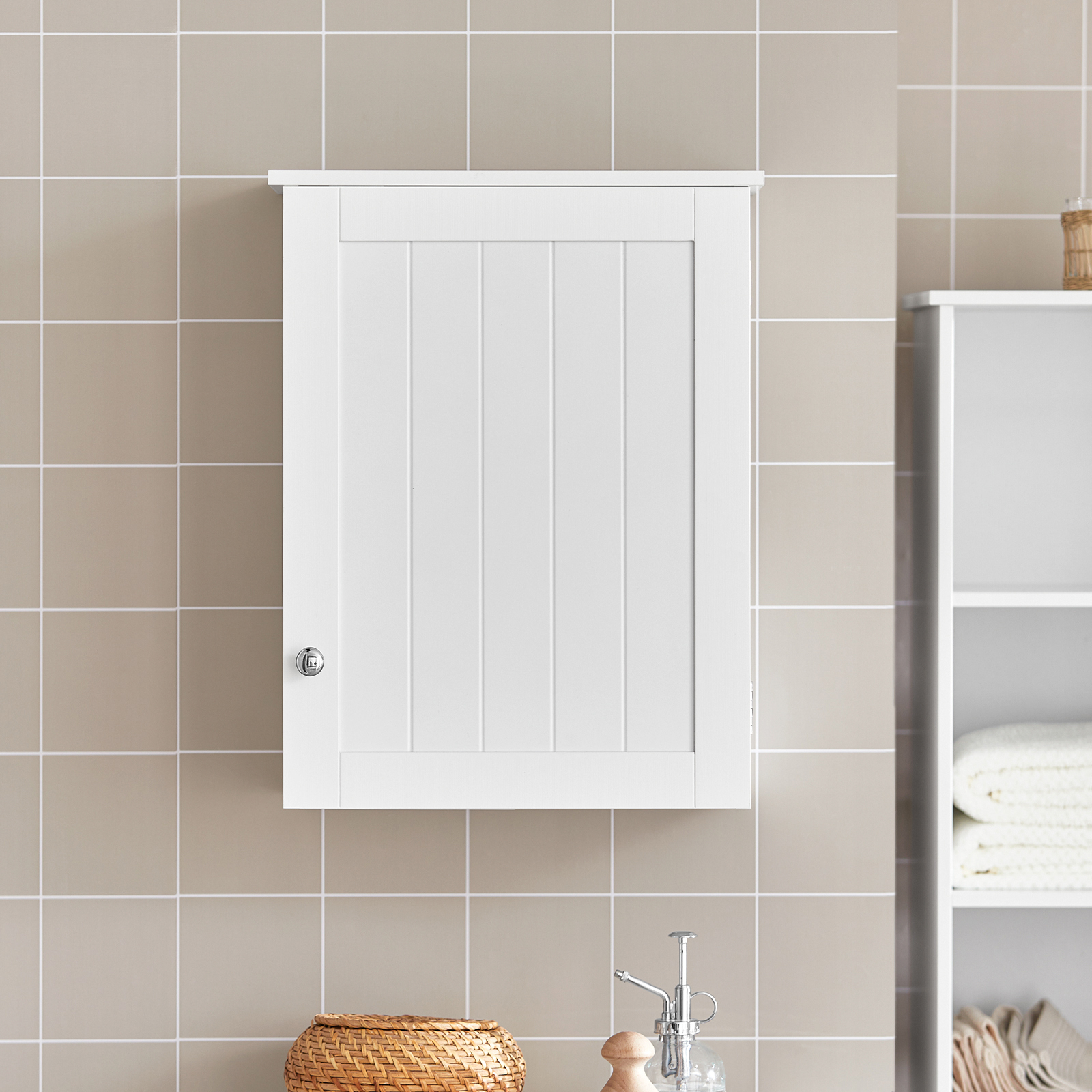 (SG STOCK) SoBuy® BZR19-W White Wall Mounted Single Door Bathroom ...
