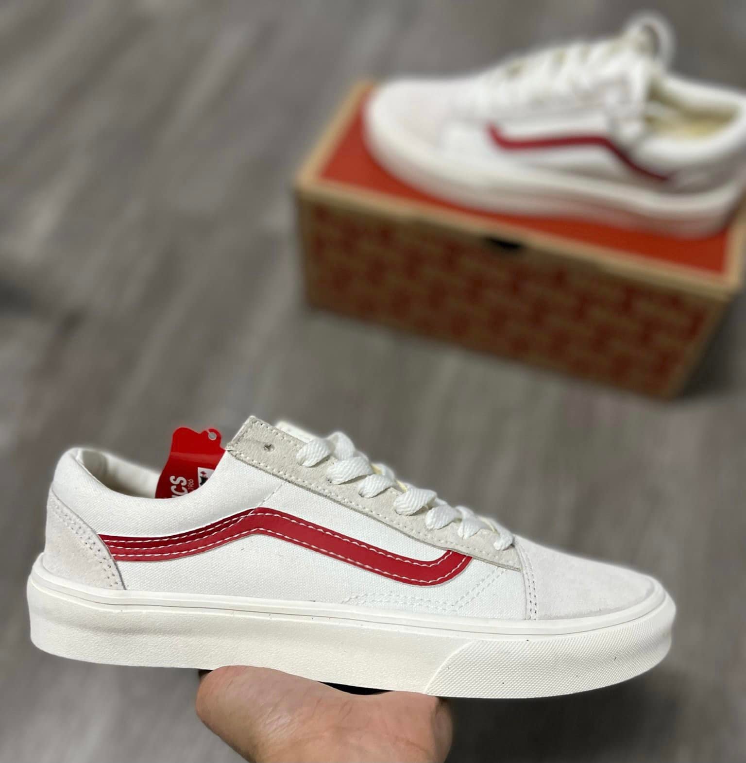 ( Full box) giày Vans style old skool trắng vạch đỏ,trắng vạch đen dễ phối đồ