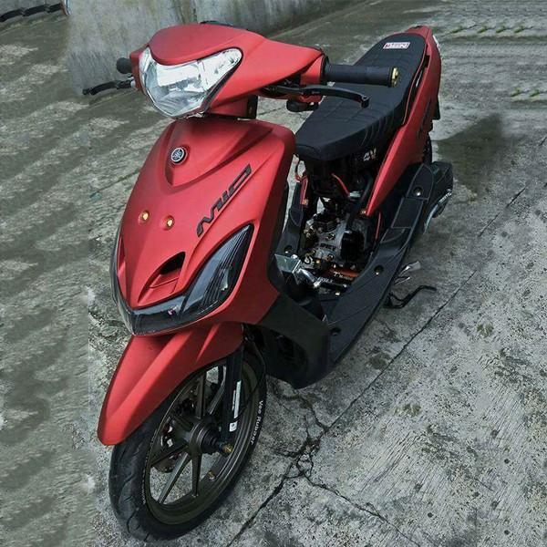 Sơn Xịt Samurai Màu Đỏ Nhám Mờ Y9595