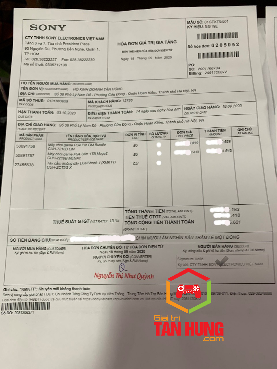 Máy chơi game Sony Ps4 Pro 1T  CUH 7218B