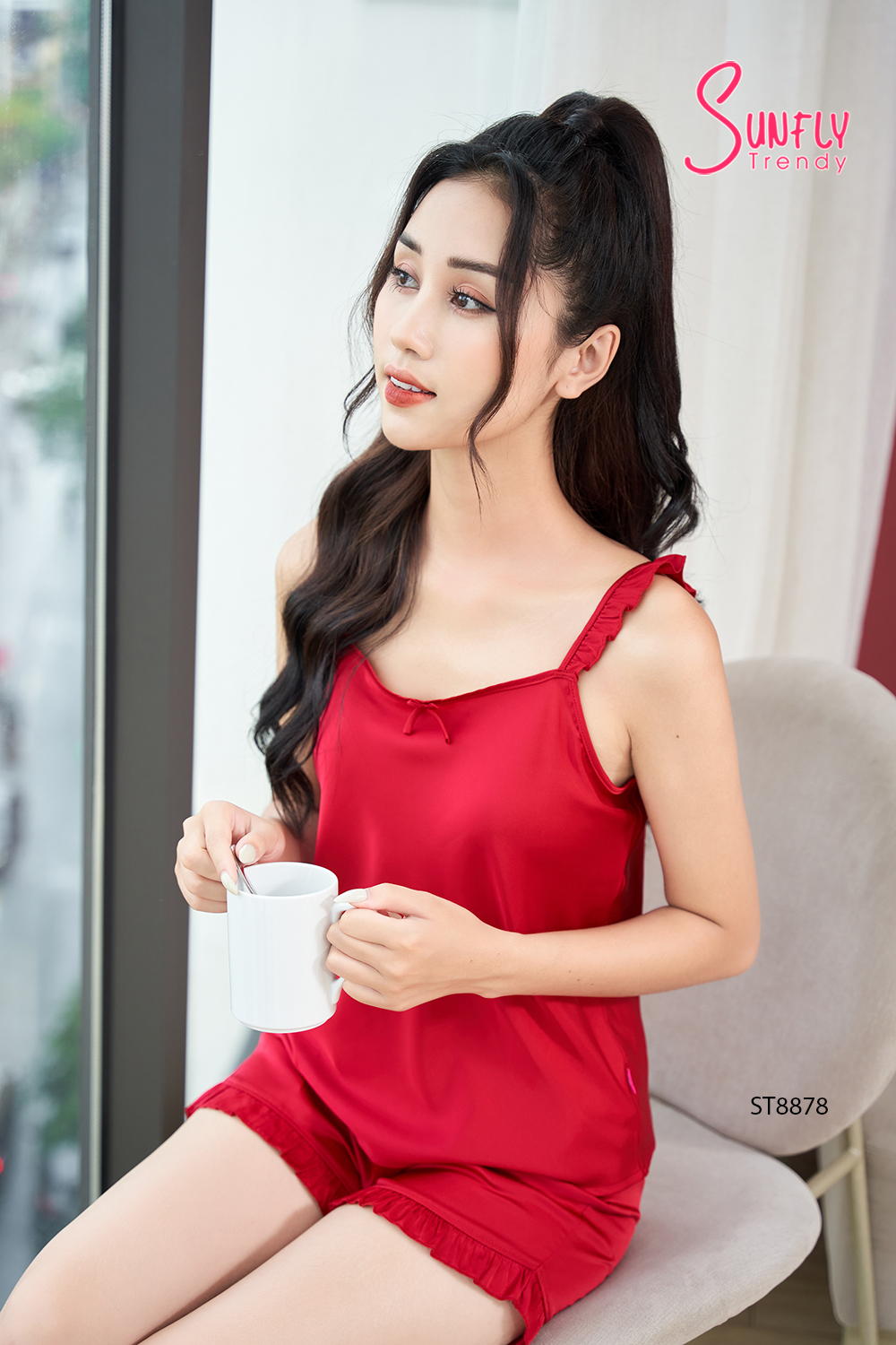 [VOUCHER ĐỘC QUYỀN 15.1 - GIẢM 15% TỐI ĐA 100K]Bộ Đồ Mặc Nhà Nữ Lụa SUNFLY Áo Hai Dây, Quần Sooc ST8878