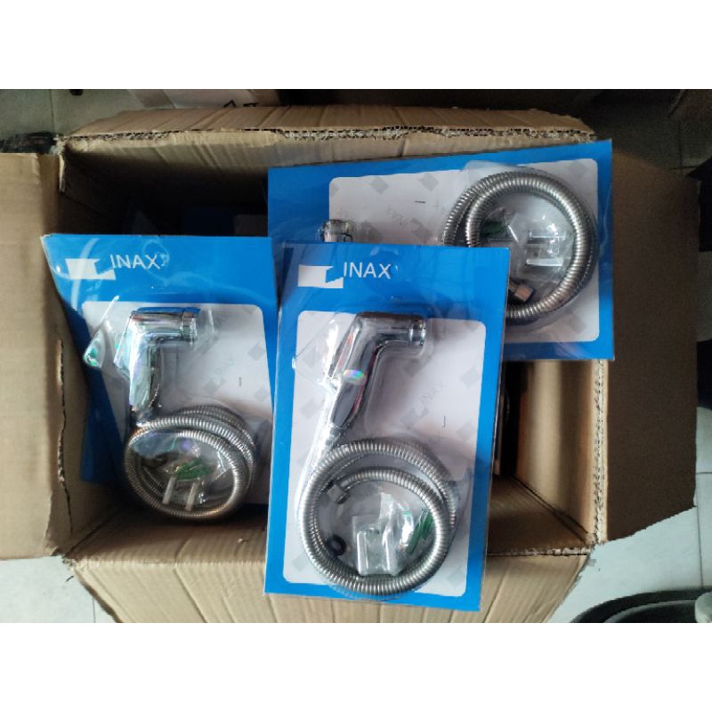 Bộ vòi xịt vệ sinh nhà tắm Linax