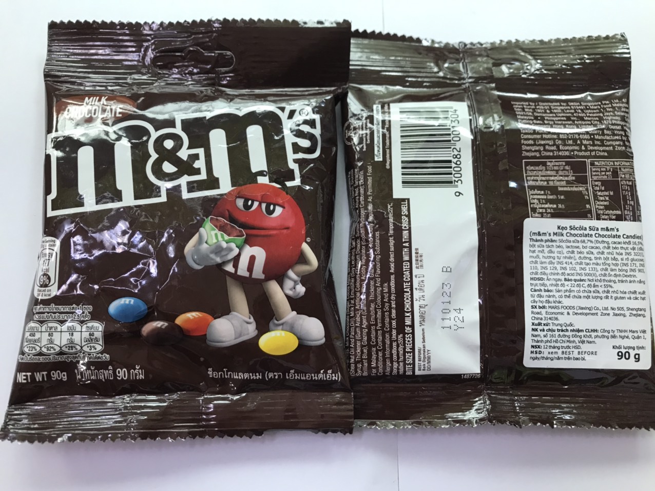 Kẹo Sôcôla Sữa m&m's 90g Milk Chocolate Candies (Gói 90g)