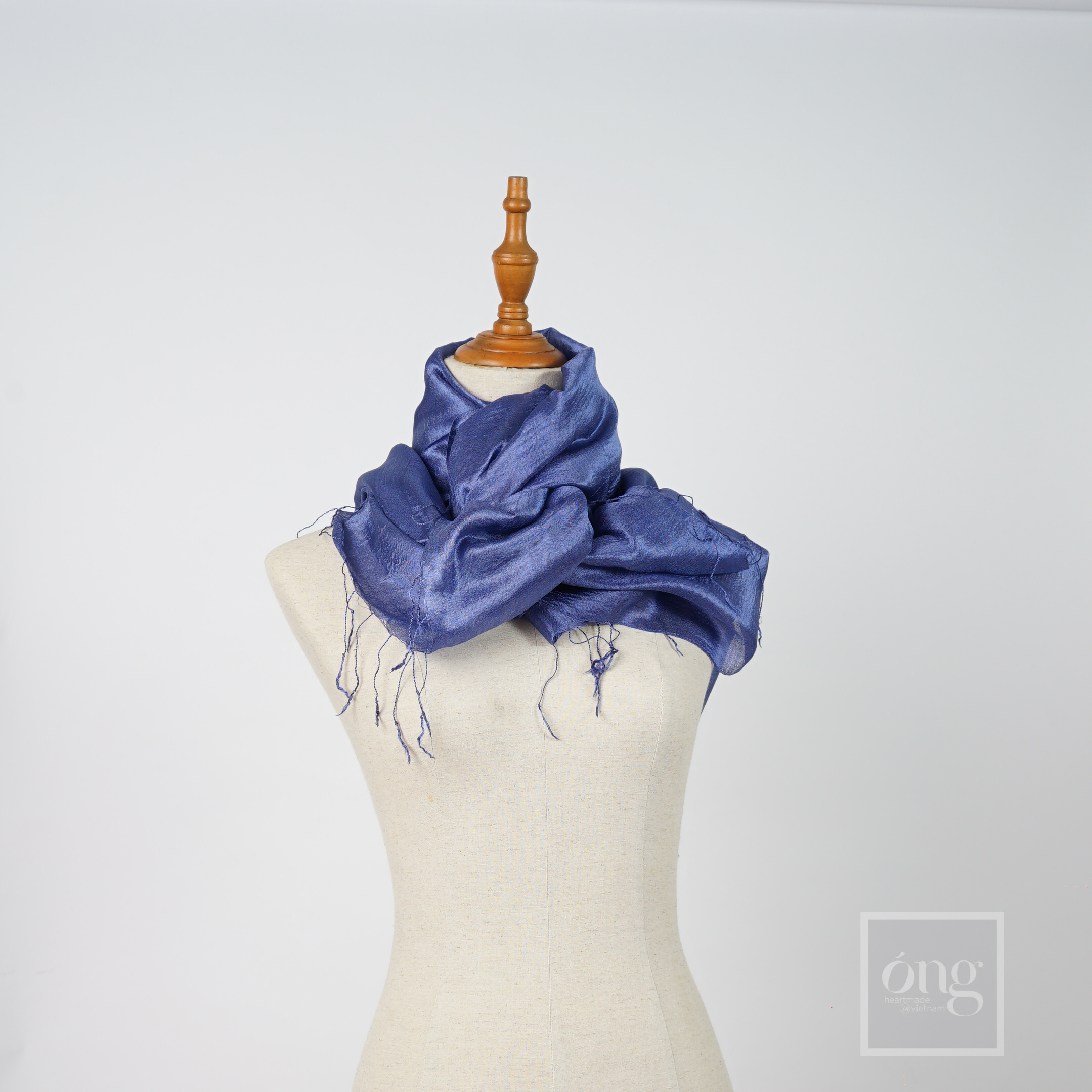 Khăn lụa tơ tằm Óng Silk