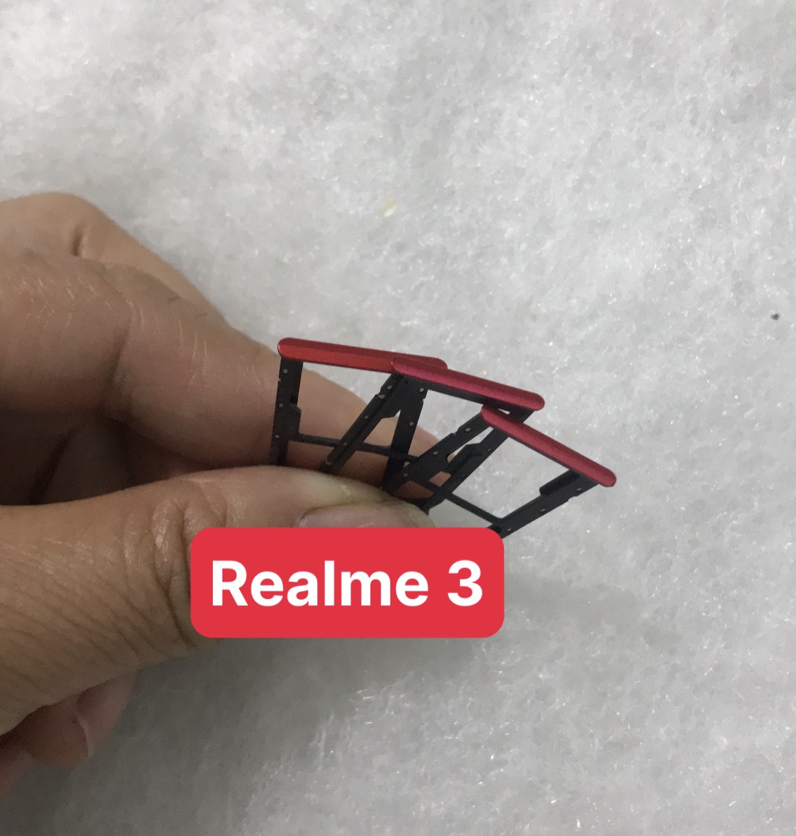 Khay sim Realme 3