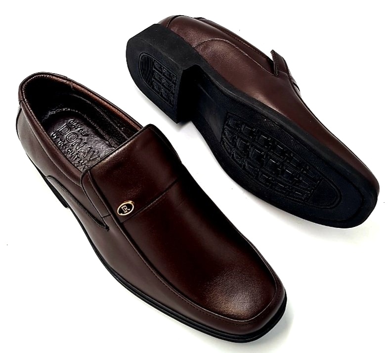 GIÀY LƯỜI NAM DA BÒ 100% HÀNG CÔNG TY CAO CẤP, MAY QUAI CHẮC CHẮN, KIỂU CHỮ R, ĐẾ CAO 3CM RẤT ÊM CHÂN V.GR