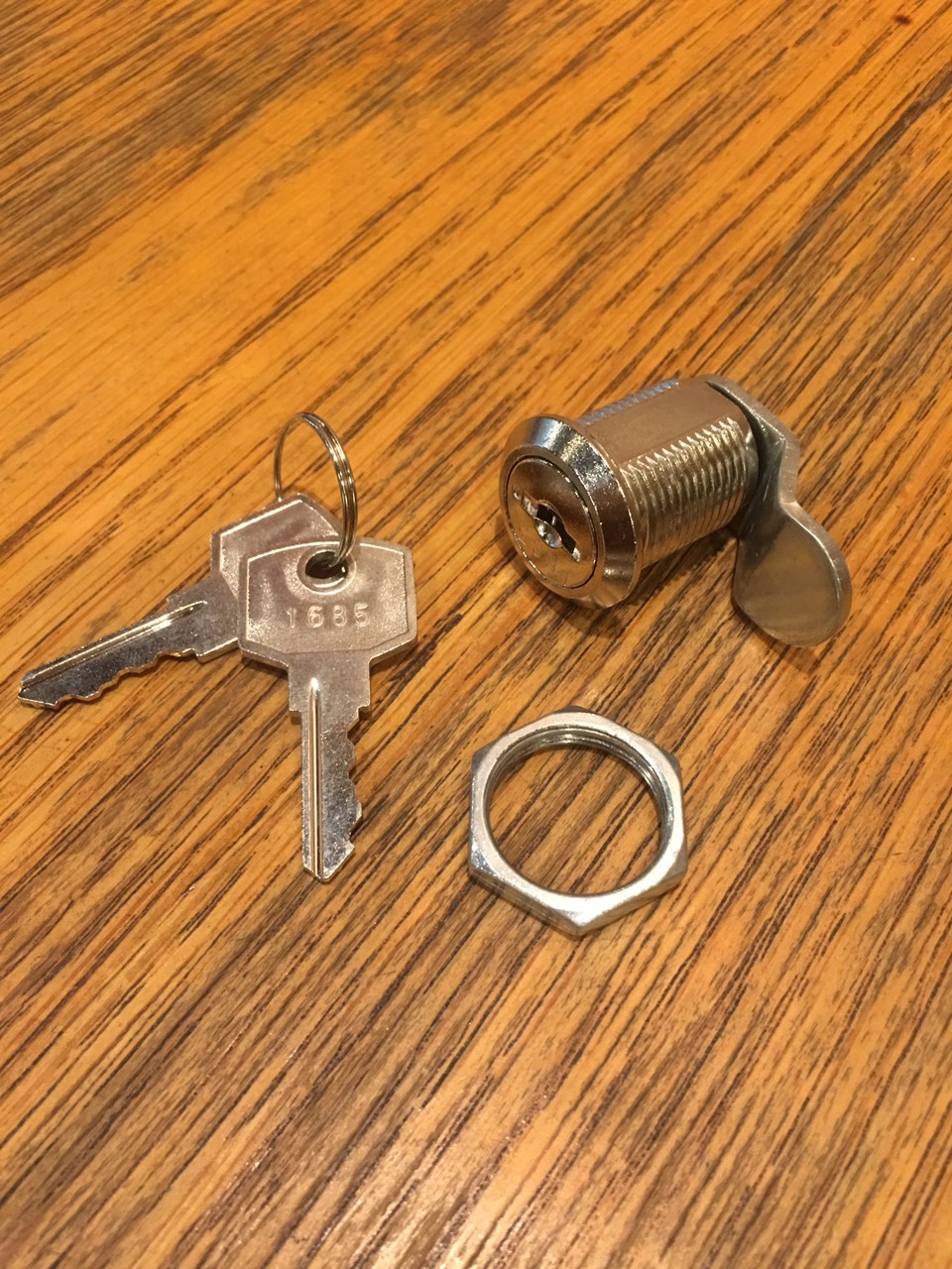 Khóa tủ locker T6-20MM Bas cong