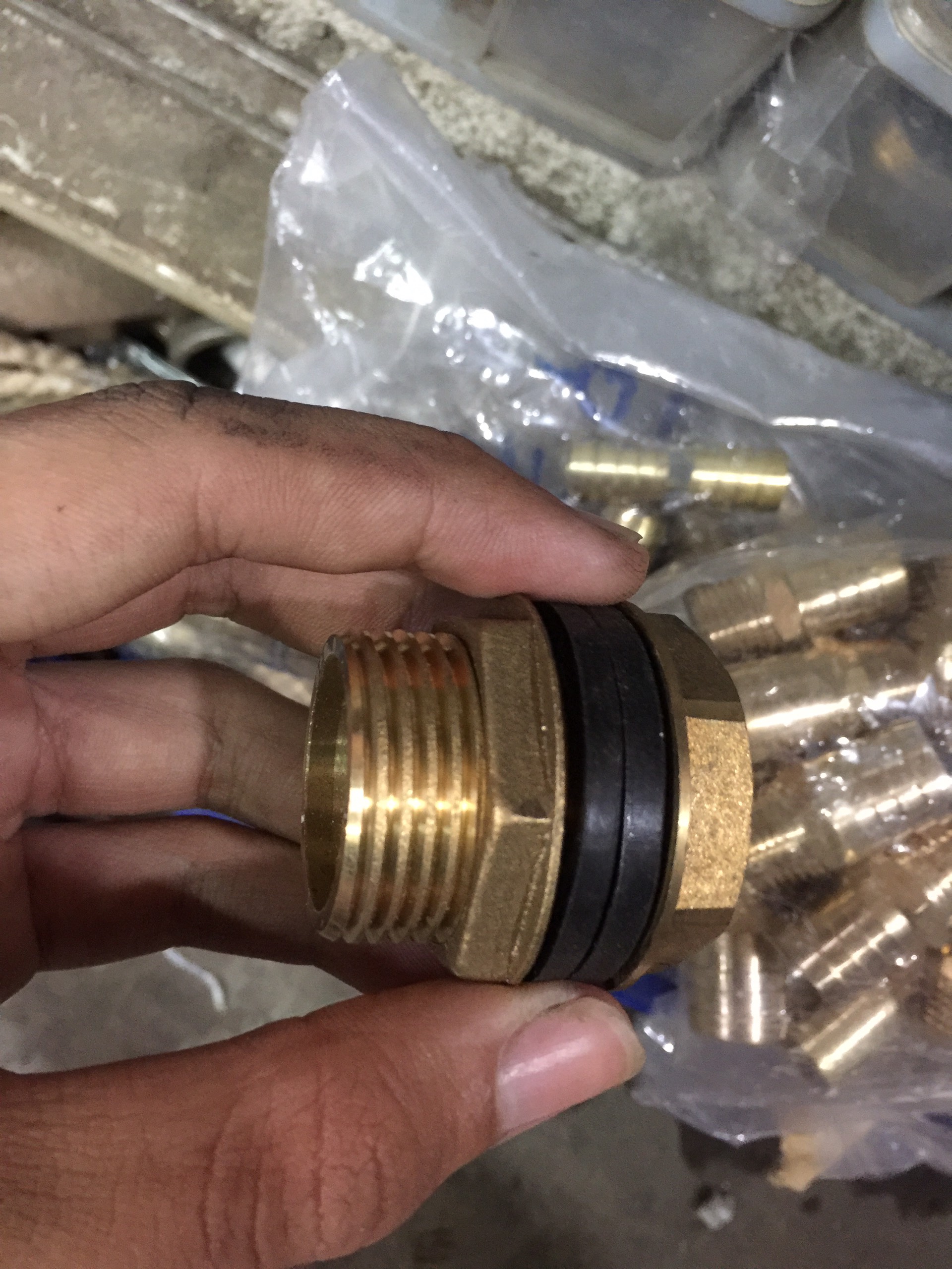Ốc ép bồn bằng thau 21/27/34/42/49