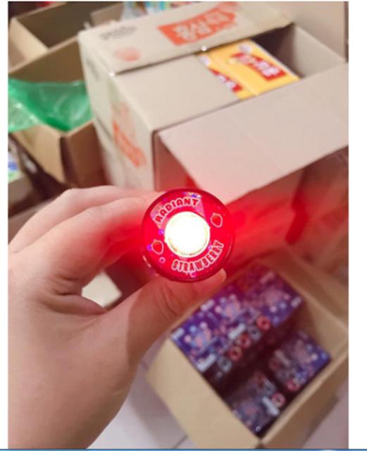 Combo 3 chiếc Kẹo đèn pin Laser Pop siêu hot ạ