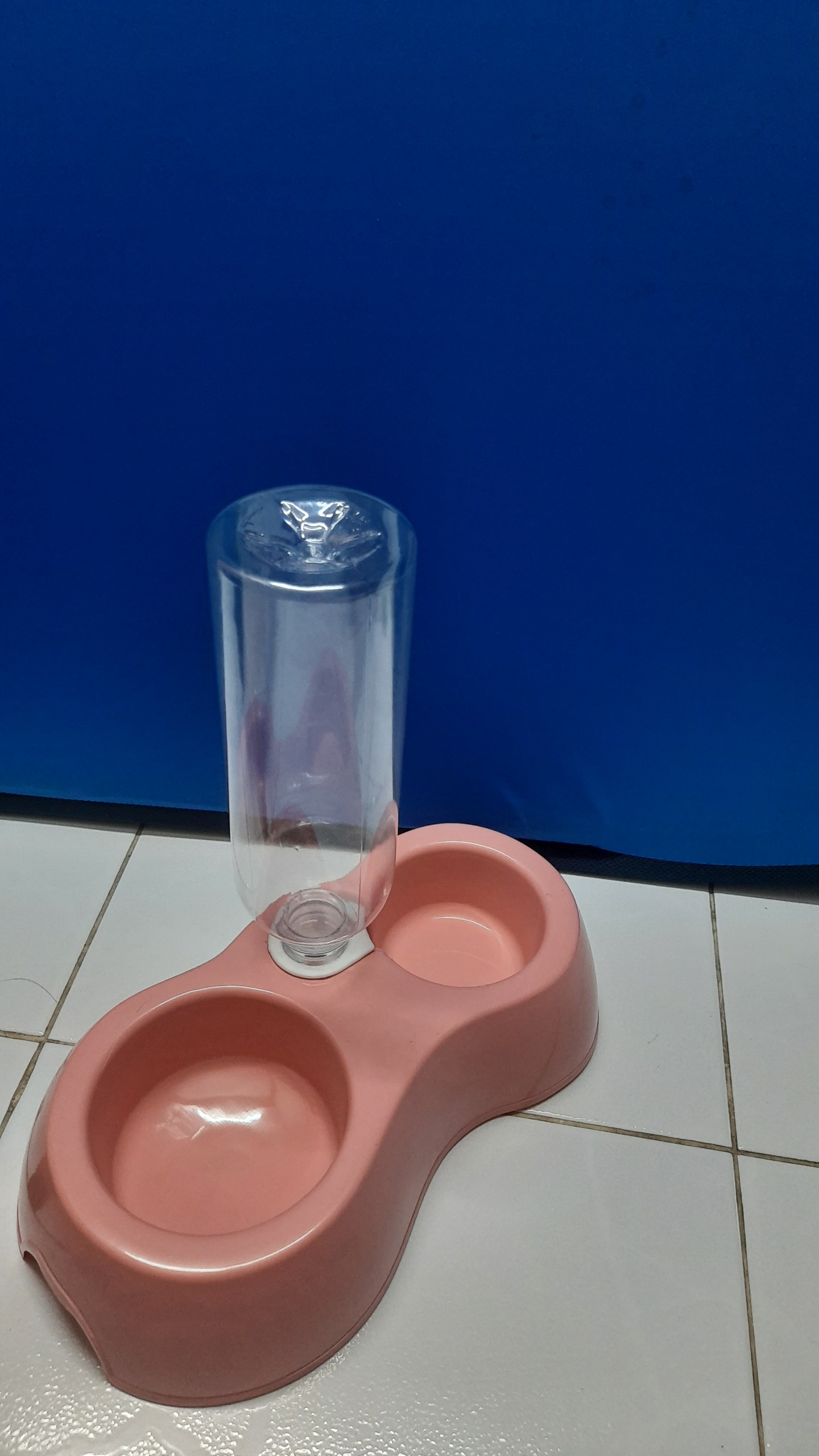 Bát Đôi Gắn Bình Nước Tự Động Cho Chó Mèo