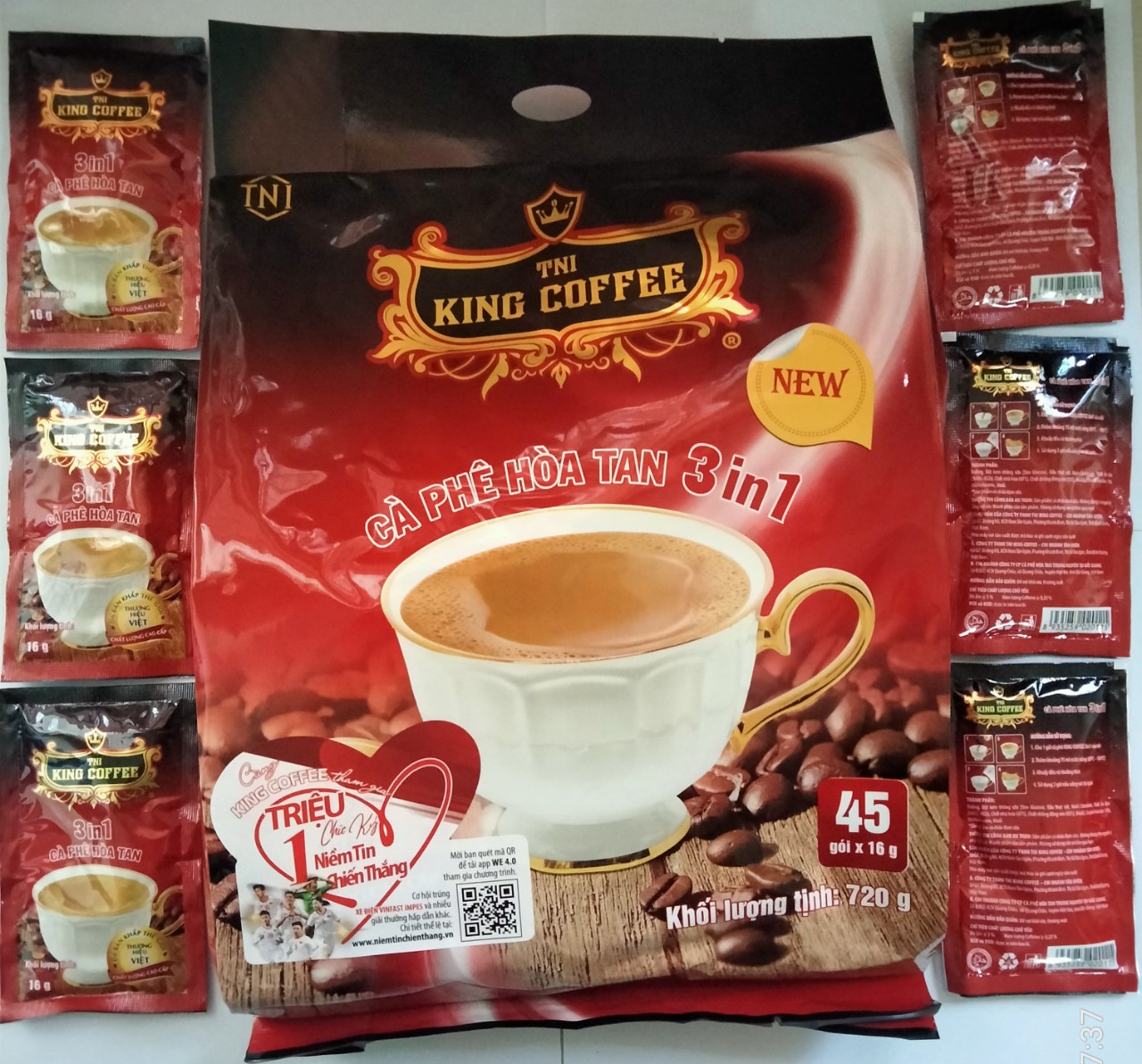 (Free ship)Cà Phê Hòa Tan 3in1 TNI King Coffee (16gr x 45 gói) (new)
