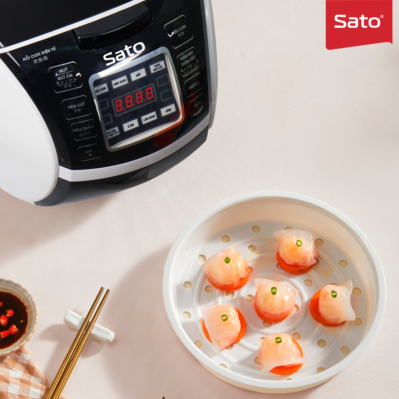 Nồi cơm điện tử 1.8L Sato 18DT027T
