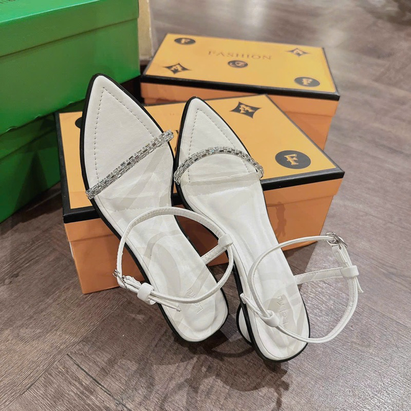 [VOUCHER 8%]Sandal gót quai quai mảnh đá hh gót cao 3 phân